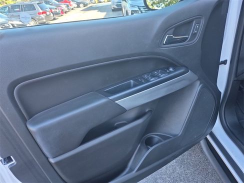 Used 2021 Chevrolet Colorado ZR2 w/ ZR2 Dusk Special Edition image 20