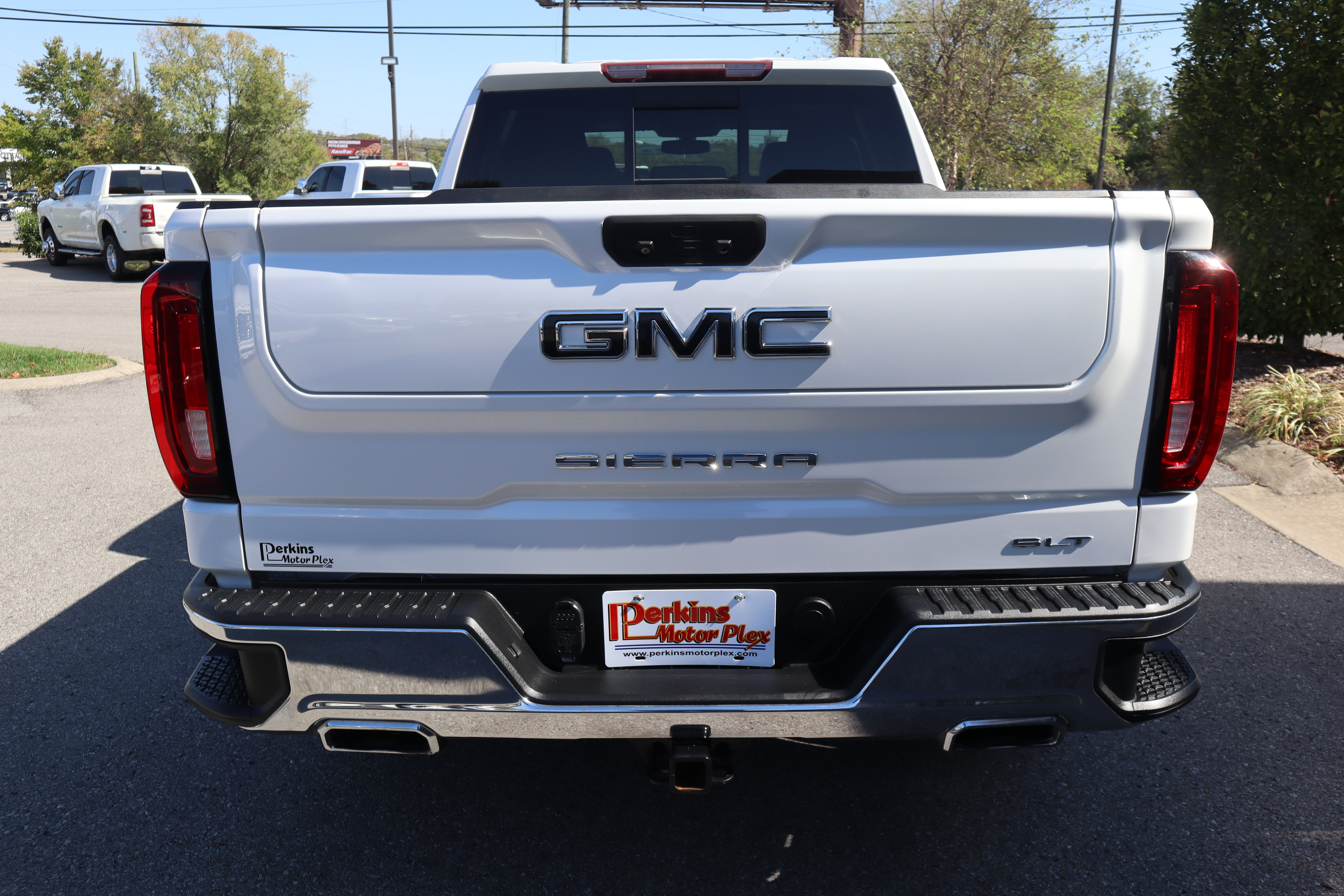 Used 2021 GMC Sierra 1500 SLT w/ SLT Convenience Package AWD/4WD image 7