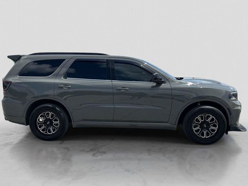 Used 2023 Dodge Durango R/T w/ Hemi Orange Plus Package AWD/4WD image 4