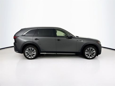 Used 2025 MAZDA CX-90 3.3 Turbo w/ Premium Plus Pkg image 4