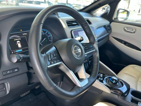 Used 2021 Nissan Leaf SL Plus FWD image 14