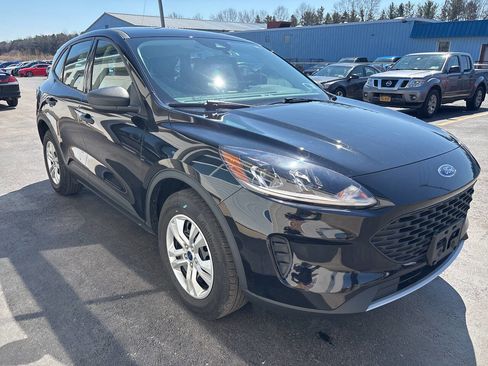 Used 2022 Ford Escape S image 4