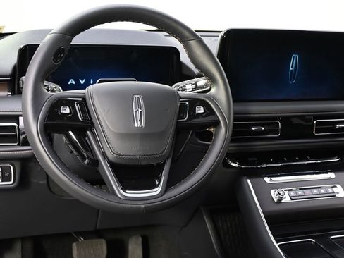 New 2026 Lincoln Aviator Reserve AWD/4WD image 12
