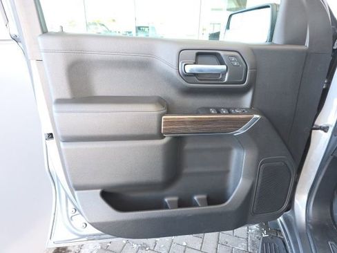 Used 2021 Chevrolet Silverado 1500 RST w/ Z71 Off-Road Package image 19