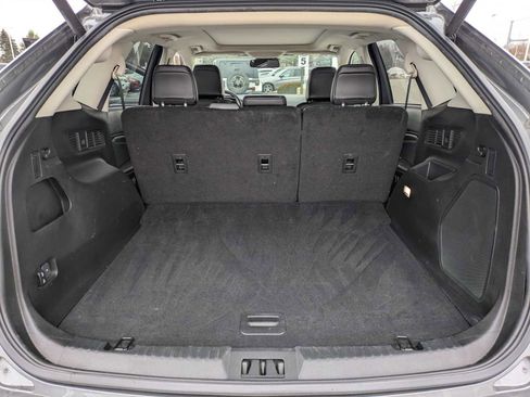 Used 2023 Ford Edge Titanium w/ Class II Trailer Tow Package image 33