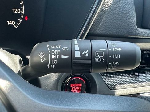 Used 2025 Honda CR-V EX image 32