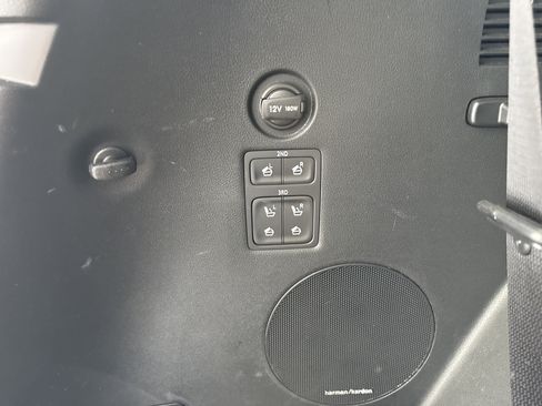 Used 2025 Hyundai Palisade Calligraphy image 24