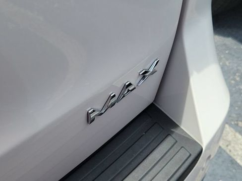 Used 2023 Ford Expedition Max Limited AWD/4WD image 6