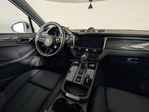 New 2026 Porsche Macan GTS AWD/4WD image 22