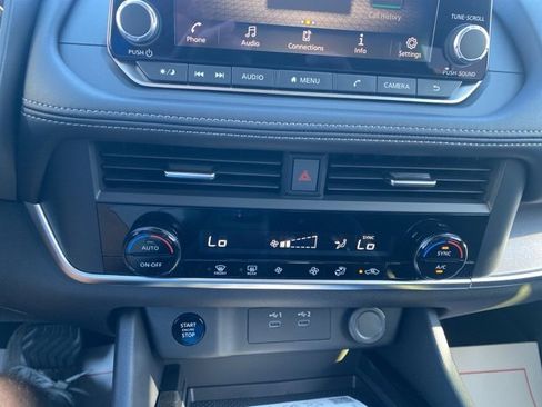 New 2026 Nissan Rogue SV image 23