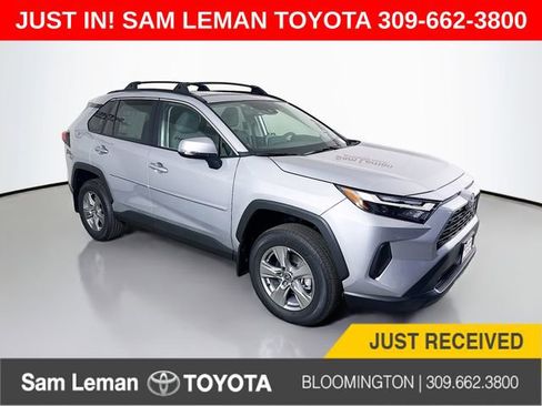 Used 2025 Toyota RAV4 XLE w/ Convenience Package AWD/4WD image 1