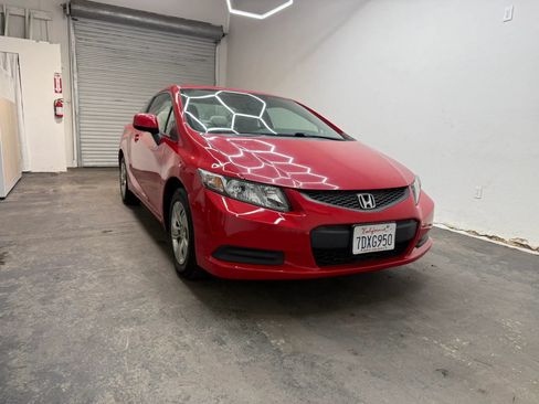 Used 2013 Honda Civic LX image 1