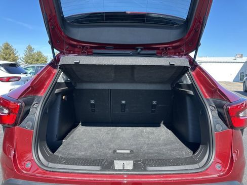 Used 2025 Chevrolet Trax LT image 13