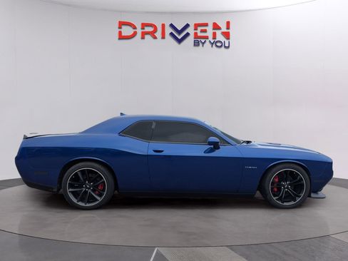 Used 2022 Dodge Challenger R/T w/ Shaker Package image 6