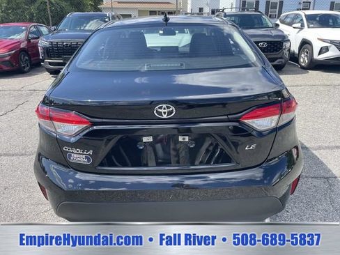 Used 2025 Toyota Corolla LE FWD image 4