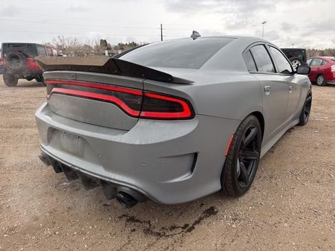 Used 2016 Dodge Charger SRT image 6