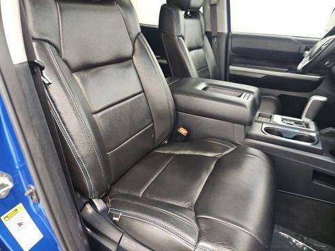 Used 2017 Toyota Tundra SR5 AWD/4WD image 35