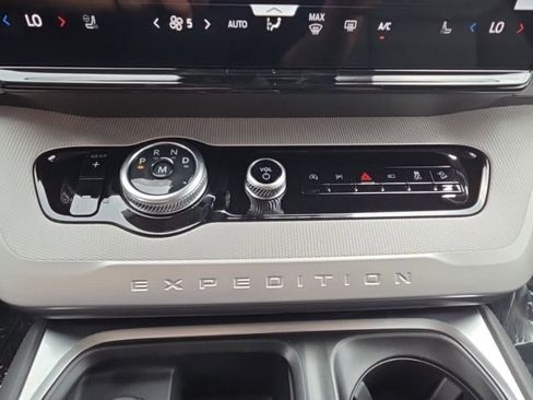 New 2026 Ford Expedition Max Active AWD/4WD image 42
