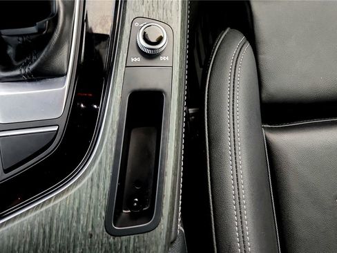 Used 2020 Audi A4 2.0T Premium Plus w/ Premium Plus Package image 37