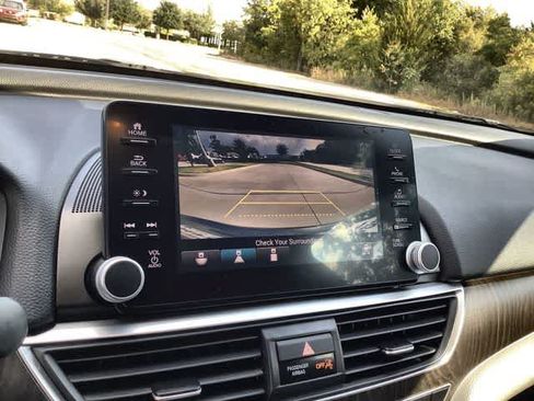 Certified 2018 Honda Accord EX-L image 26