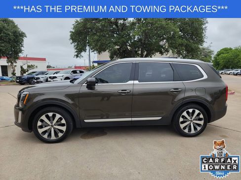 Used 2020 Kia Telluride EX w/ EX Premium Package FWD image 4
