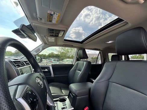 Used 2024 Toyota 4Runner Limited image 12
