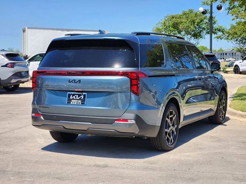 New 2026 Kia Carnival SX FWD image 4