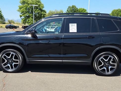 Used 2023 Honda Passport Elite image 5