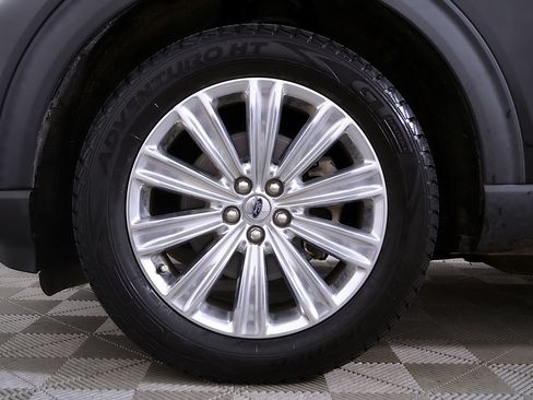 Used 2020 Ford Explorer Limited AWD/4WD image 12