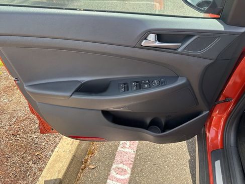 Used 2017 Hyundai Tucson Limited w/ Limited Ultimate Package 03 image 15