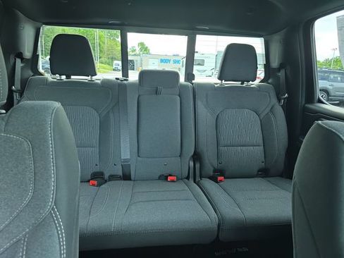 Used 2019 RAM 1500 Big Horn AWD/4WD image 15