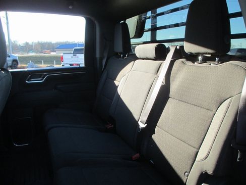 Used 2024 Chevrolet Silverado 3500 LT image 18