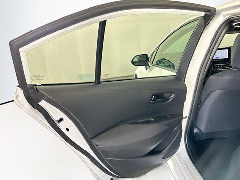 Used 2024 Toyota Corolla LE image 24