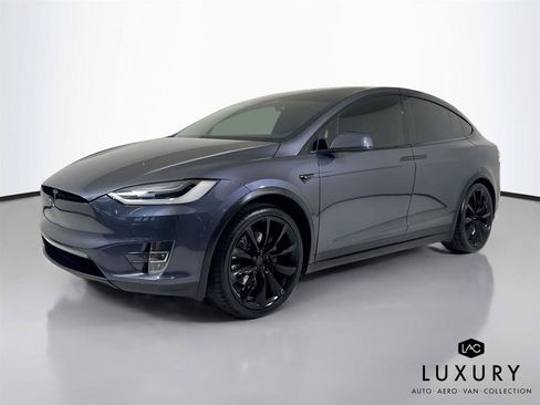 Used 2018 Tesla Model X 100D AWD/4WD image 8
