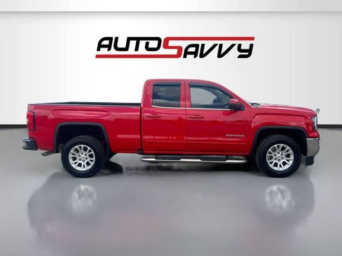 Used 2018 GMC Sierra 1500 SLE w/ SLE Value Package image 2