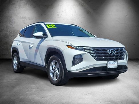 Certified 2022 Hyundai Tucson SEL w/ Cargo Package AWD/4WD image 2