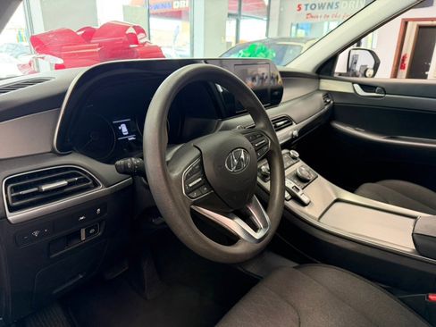 Used 2020 Hyundai Palisade SE FWD image 16