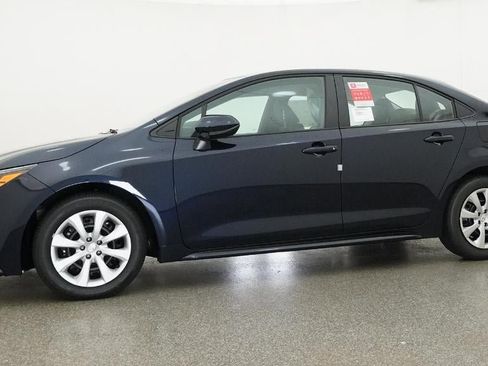 New 2026 Toyota Corolla LE FWD image 18