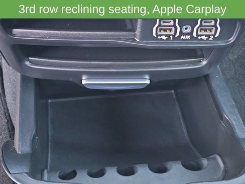 Used 2025 Chrysler Pacifica Select FWD image 32