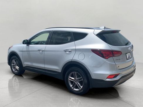 Used 2017 Hyundai Santa Fe Sport FWD image 4