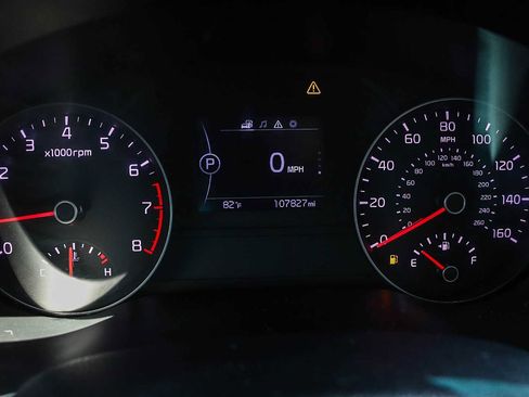Used 2018 Kia Sportage LX FWD image 23