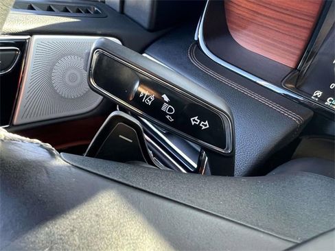 Certified 2021 Lincoln Navigator Reserve w/ Luxury Package image 28