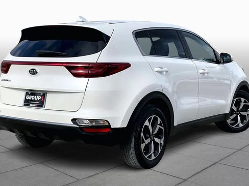 Used 2022 Kia Sportage LX image 12