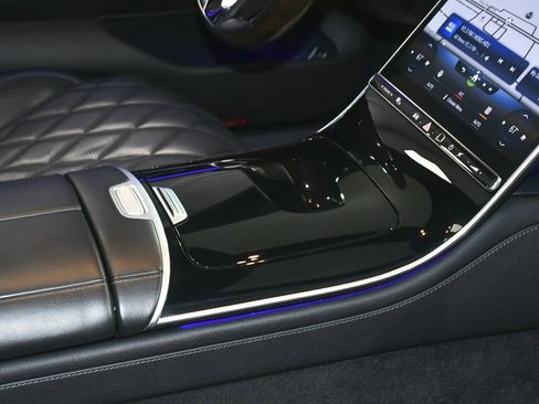 Used 2023 Mercedes-Benz S 580 4MATIC Sedan image 64