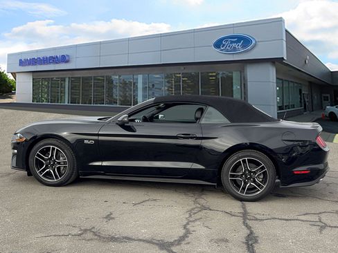 Used 2020 Ford Mustang GT Premium image 4