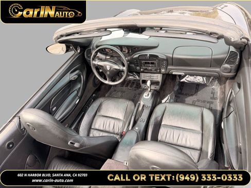Used 2002 Porsche 911 Cabriolet image 10