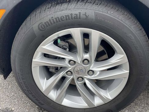 Used 2024 Buick Envista Preferred w/ Convenience I Package image 8