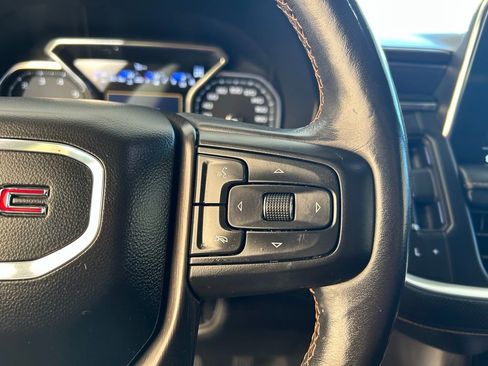 Used 2021 GMC Yukon XL AT4 image 38