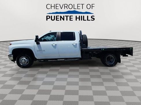 Used 2024 Chevrolet Silverado 3500 LT w/ Convenience Package AWD/4WD image 5
