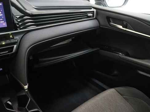 Used 2025 Toyota Camry LE w/ Convenience Package FWD image 23